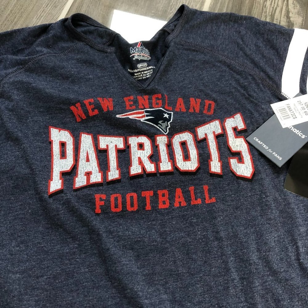 NWTwomens authentic NFL patriots top from fanatics size small
